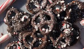 Chocolate Peppermint Pretzels